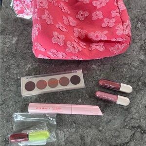 Ulta Beauty Pink Floral Cosmetic Bag With Makeup Set. New.
